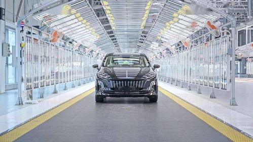 智(zhi)造(zao)新標桿(gan) 中(zhong)國(guo)壹汽紅(hong)旗繁榮(rong)工(gong)廠(chang)如何搶占(zhan)新能源(yuan)汽車(che)制高(gao)點(dian)